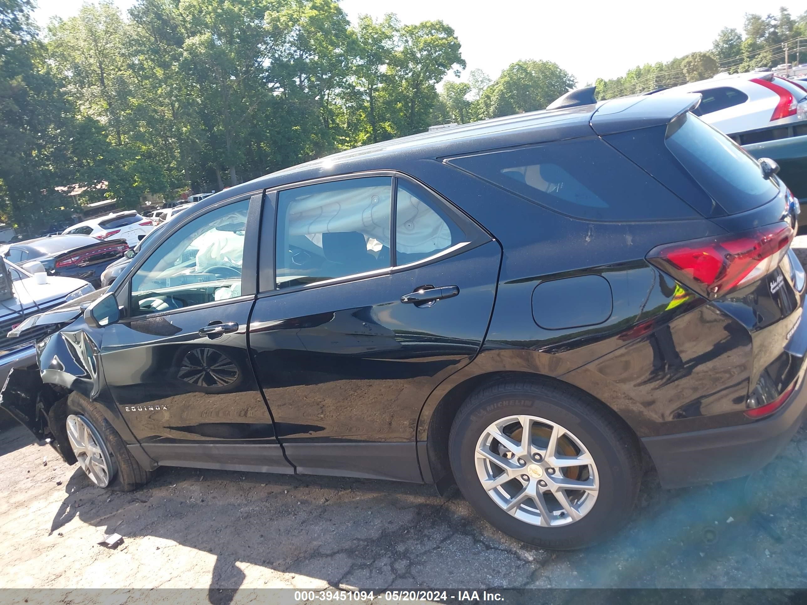 Photo 13 VIN: 3GNAXHEG8RL143077 - CHEVROLET EQUINOX 