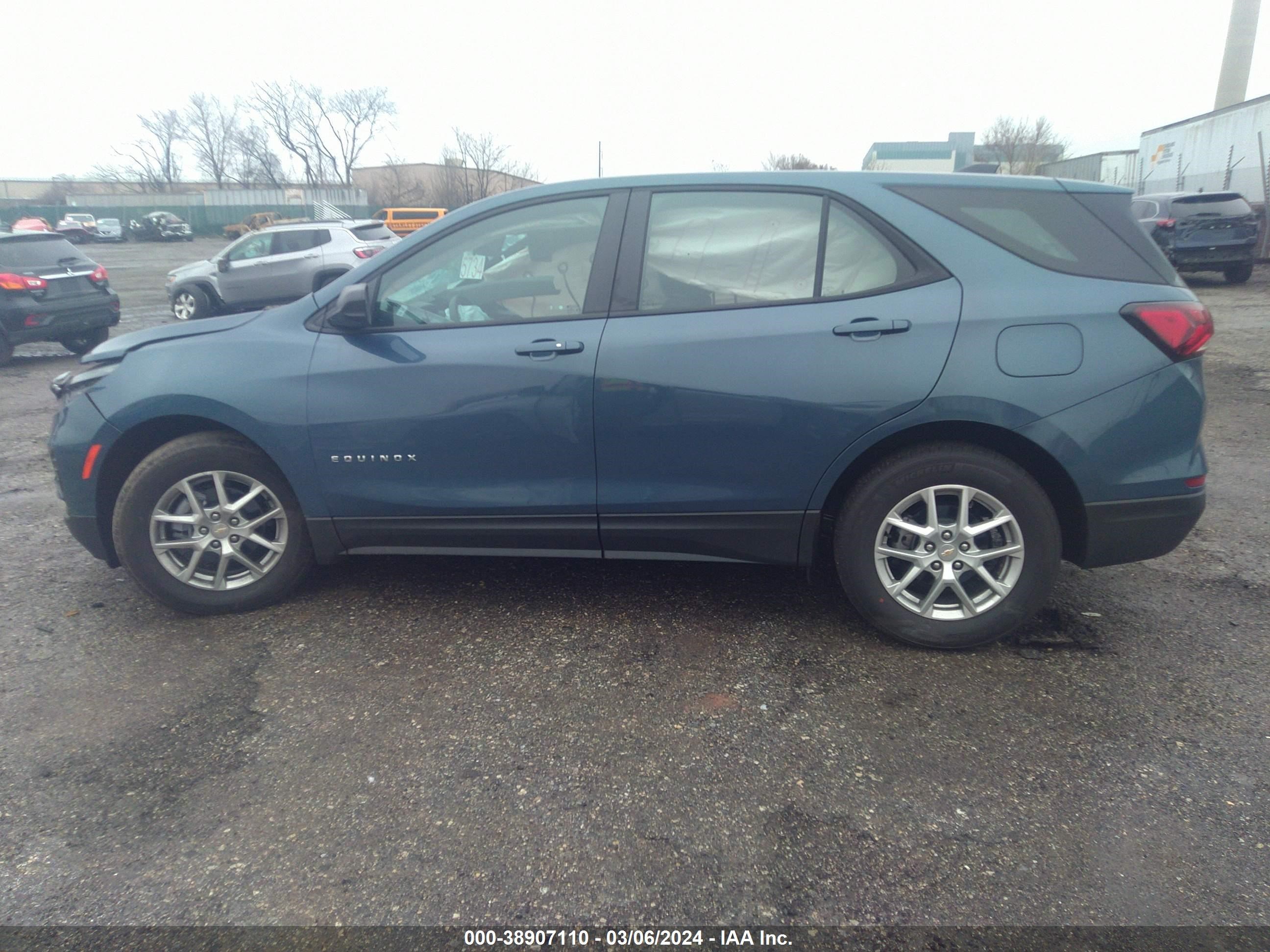 Photo 13 VIN: 3GNAXHEGXRL203795 - CHEVROLET EQUINOX 