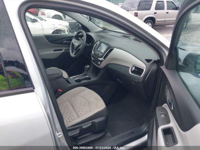 Photo 4 VIN: 3GNAXHEV0JL113560 - CHEVROLET EQUINOX 