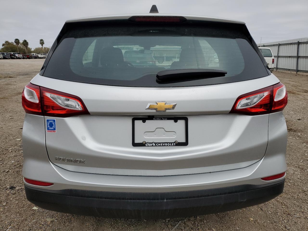 Photo 5 VIN: 3GNAXHEV0LS588229 - CHEVROLET EQUINOX 