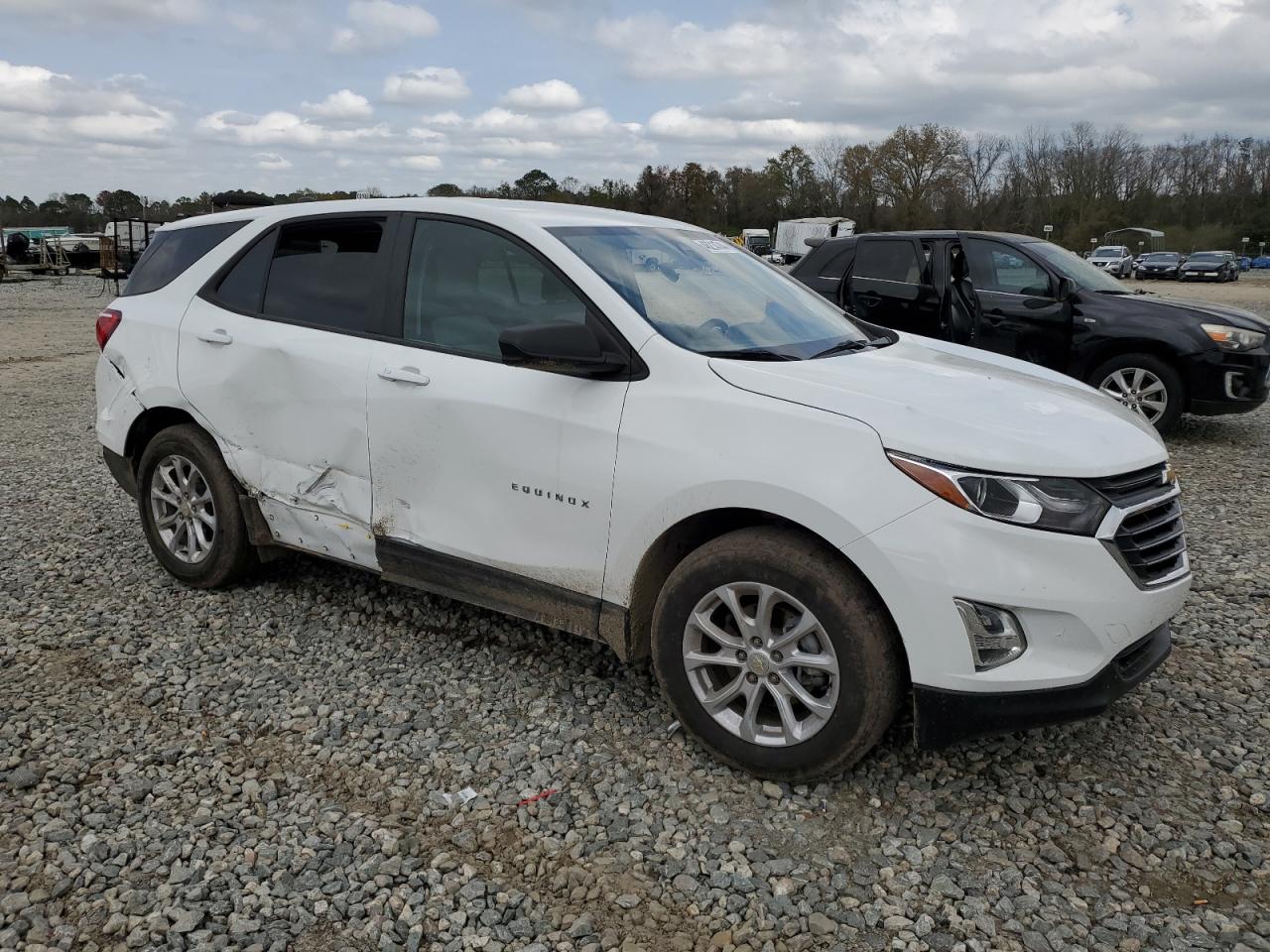 Photo 3 VIN: 3GNAXHEV0MS156953 - CHEVROLET EQUINOX 