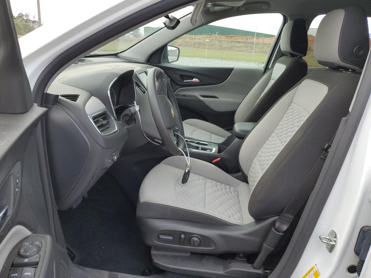 Photo 6 VIN: 3GNAXHEV0MS156953 - CHEVROLET EQUINOX 