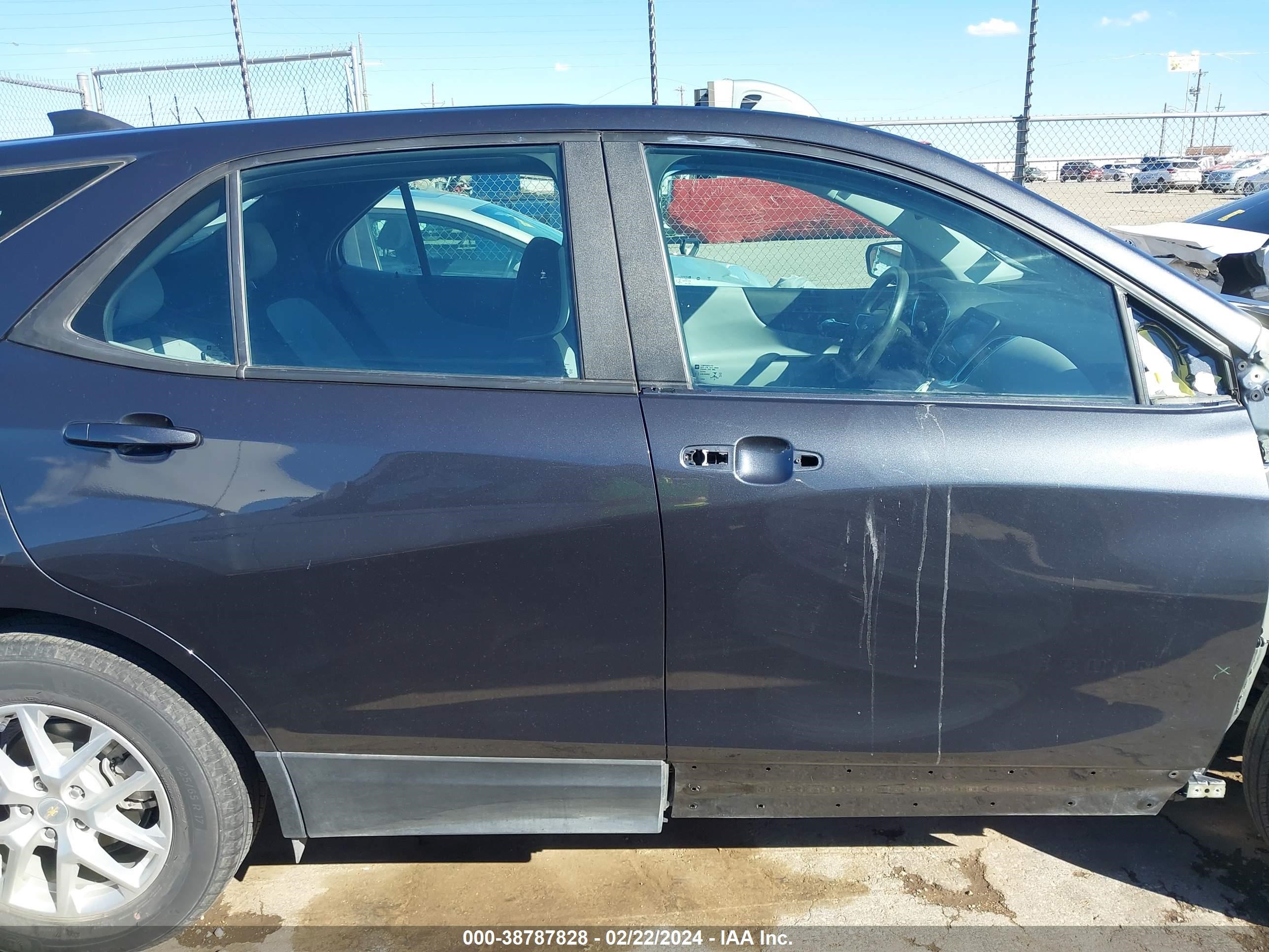 Photo 13 VIN: 3GNAXHEV1NS163539 - CHEVROLET EQUINOX 