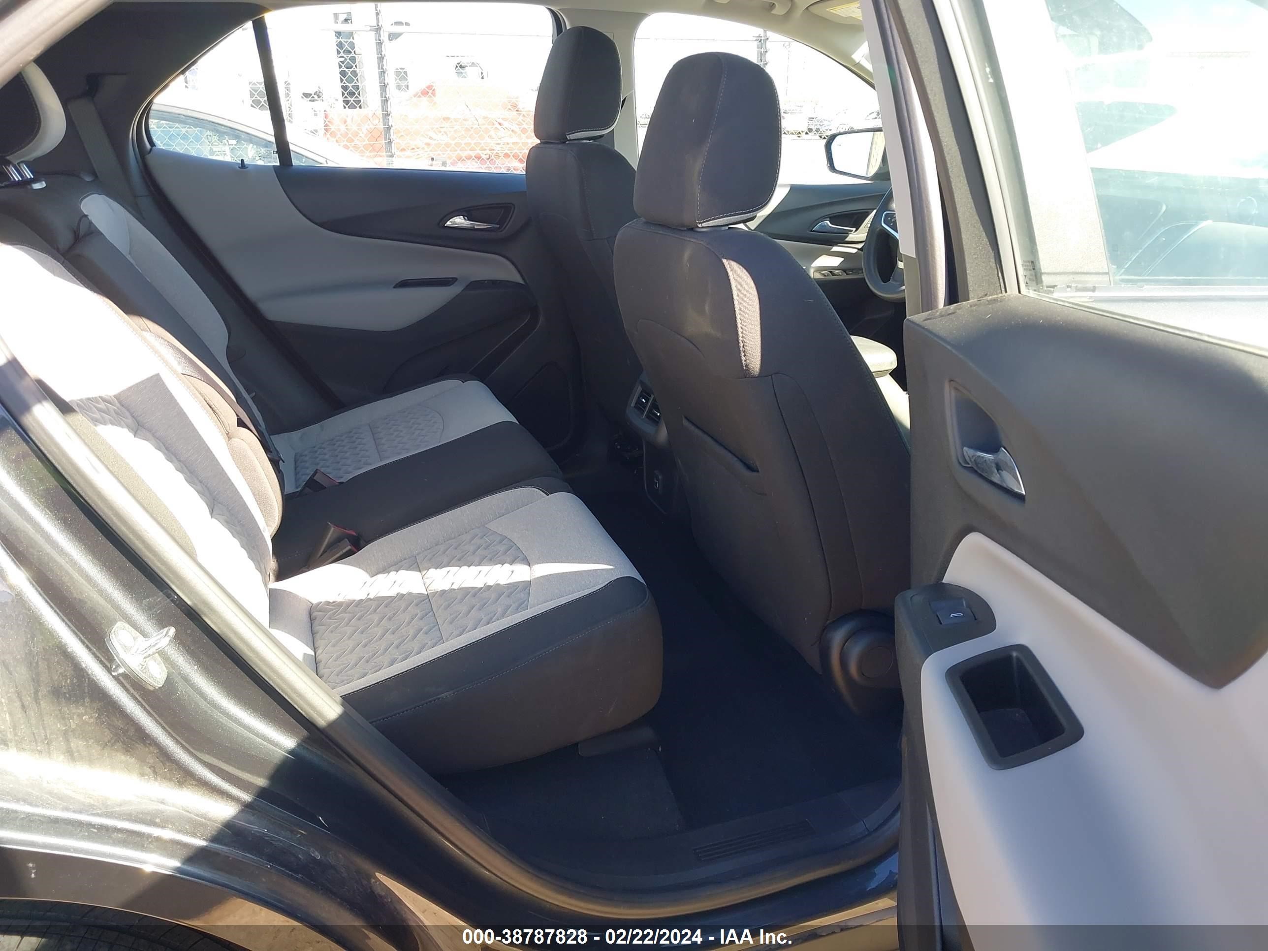 Photo 7 VIN: 3GNAXHEV1NS163539 - CHEVROLET EQUINOX 