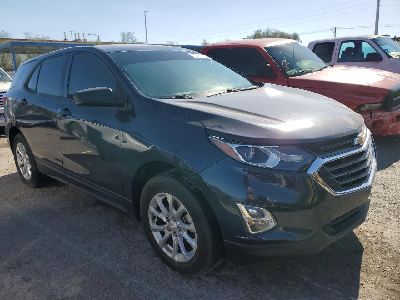 Photo 3 VIN: 3GNAXHEV2JS541376 - CHEVROLET EQUINOX 