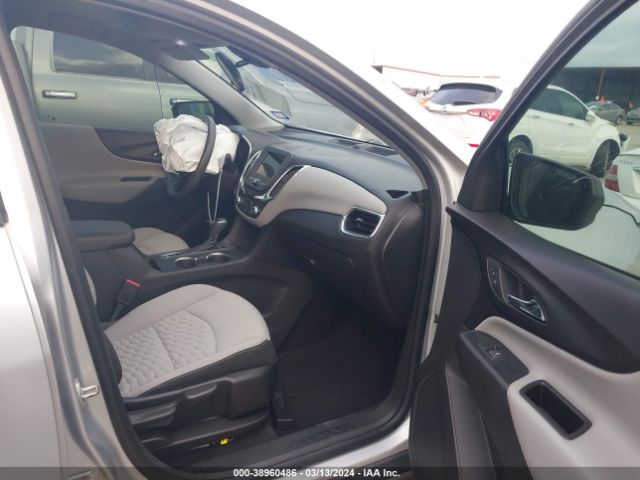 Photo 4 VIN: 3GNAXHEV2KL223298 - CHEVROLET EQUINOX 