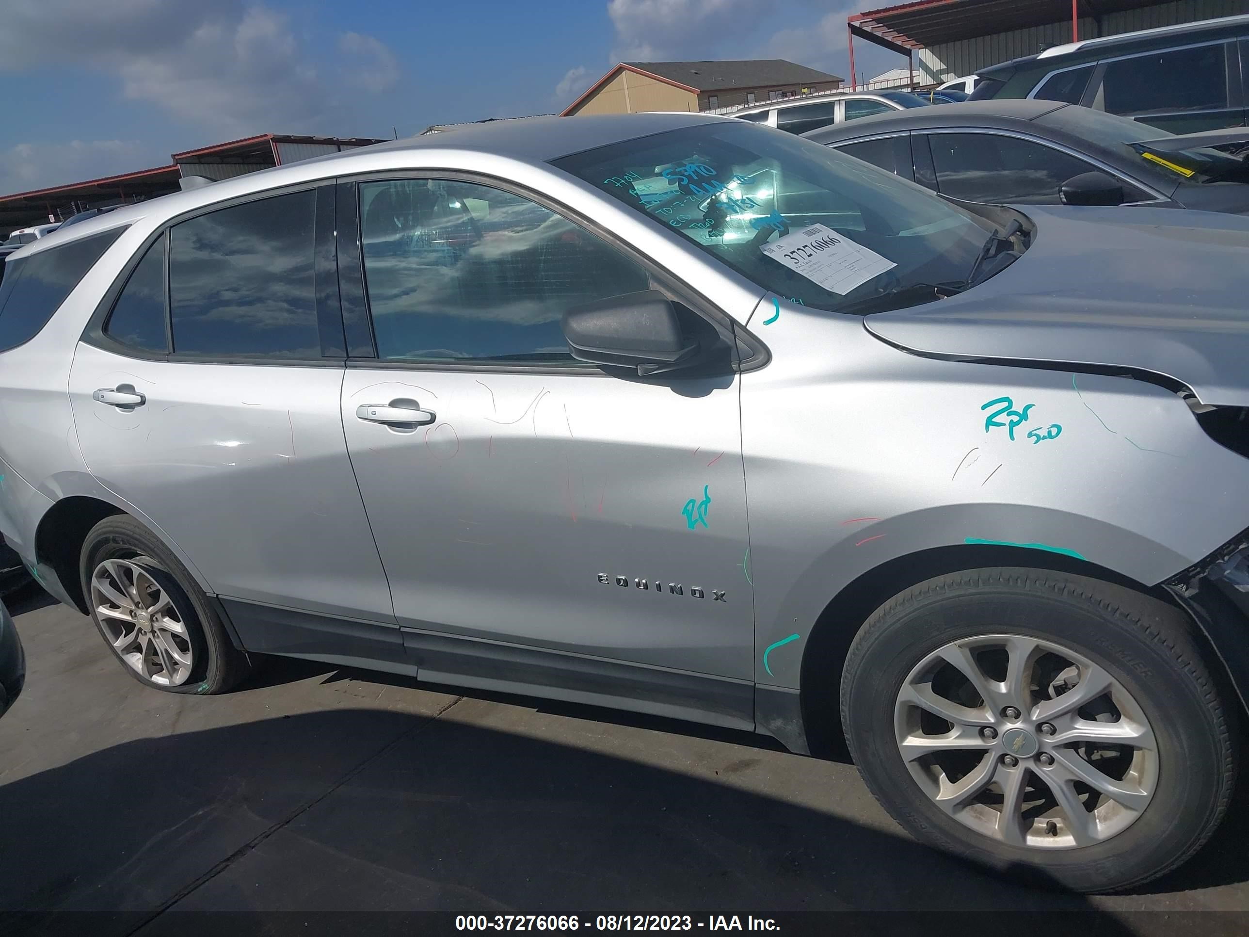 Photo 13 VIN: 3GNAXHEV2KS665522 - CHEVROLET EQUINOX 