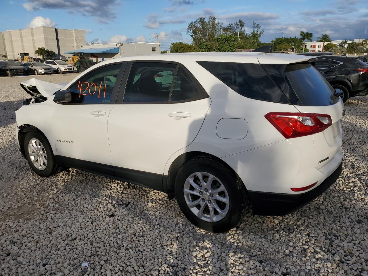 Photo 1 VIN: 3GNAXHEV2LS737627 - CHEVROLET EQUINOX 