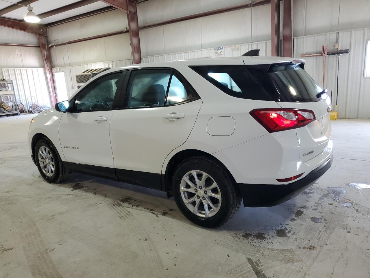 Photo 1 VIN: 3GNAXHEV2MS125865 - CHEVROLET EQUINOX 