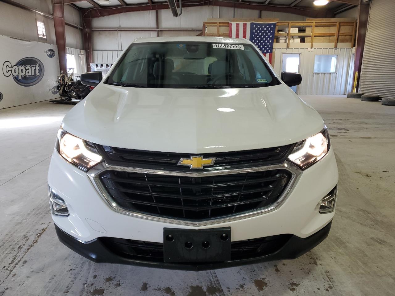 Photo 4 VIN: 3GNAXHEV2MS125865 - CHEVROLET EQUINOX 