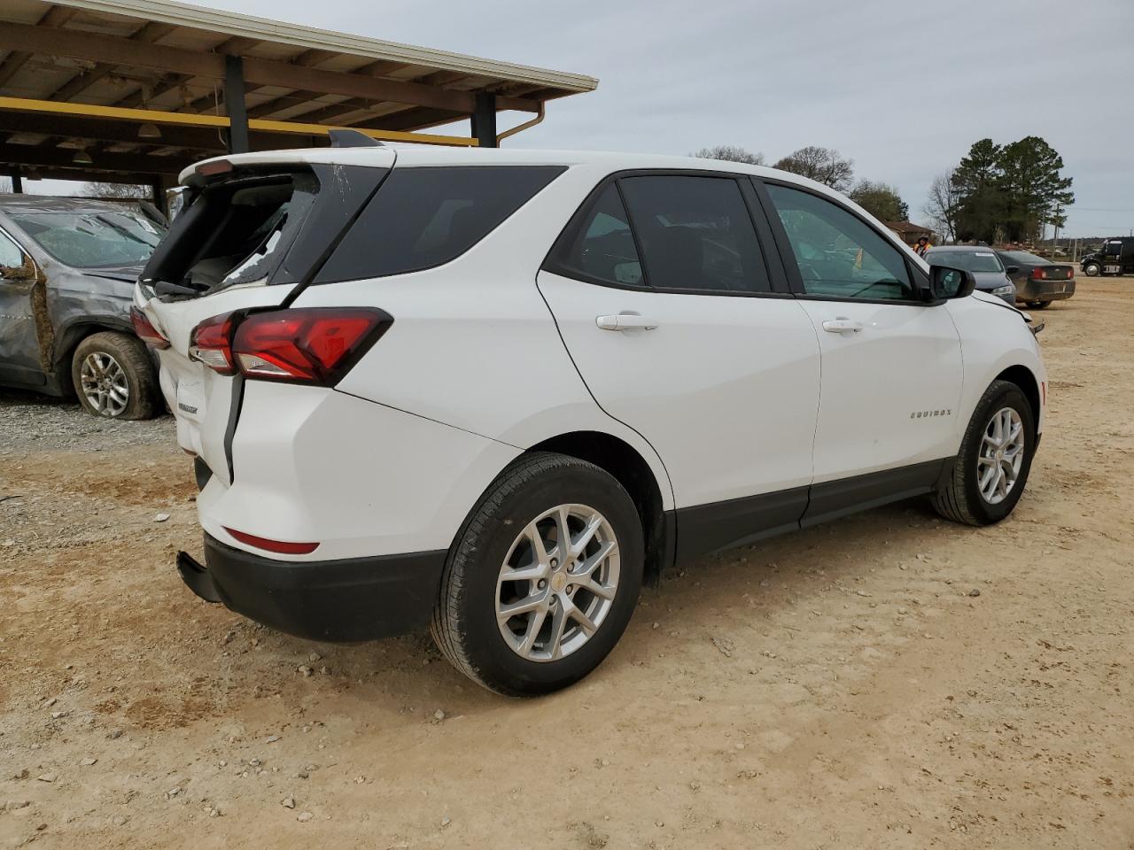 Photo 2 VIN: 3GNAXHEV2NS151724 - CHEVROLET EQUINOX 