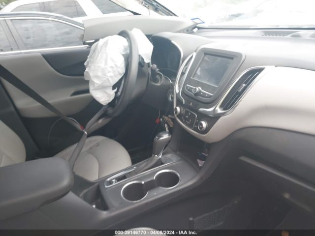 Photo 4 VIN: 3GNAXHEV3JL321271 - CHEVROLET EQUINOX 