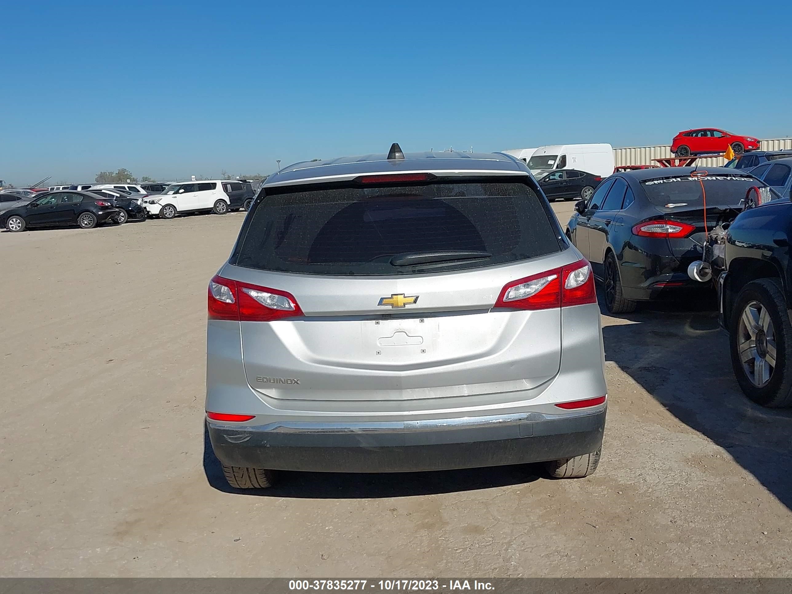 Photo 15 VIN: 3GNAXHEV3JL386590 - CHEVROLET EQUINOX 