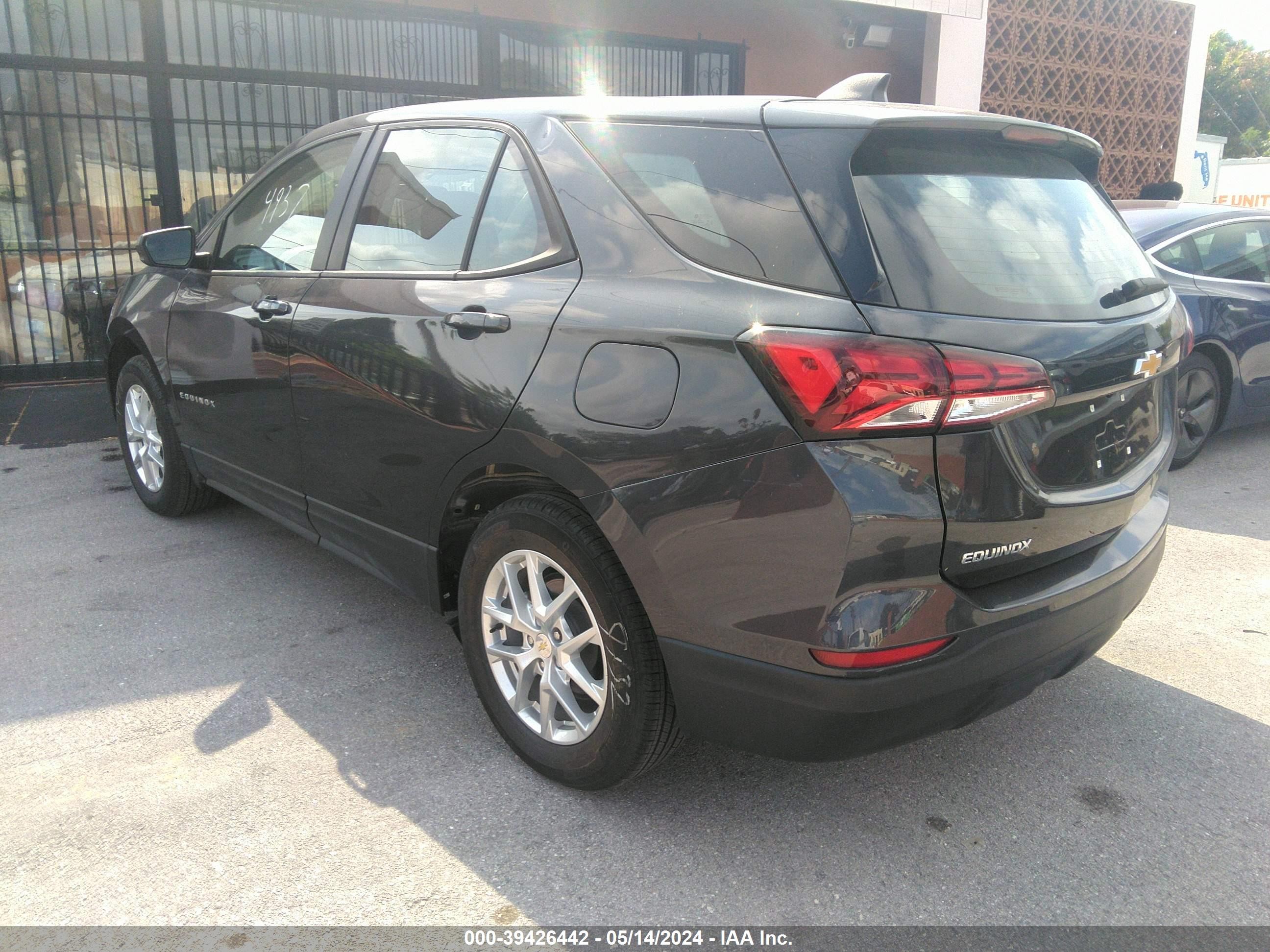 Photo 2 VIN: 3GNAXHEV3NS110633 - CHEVROLET EQUINOX 