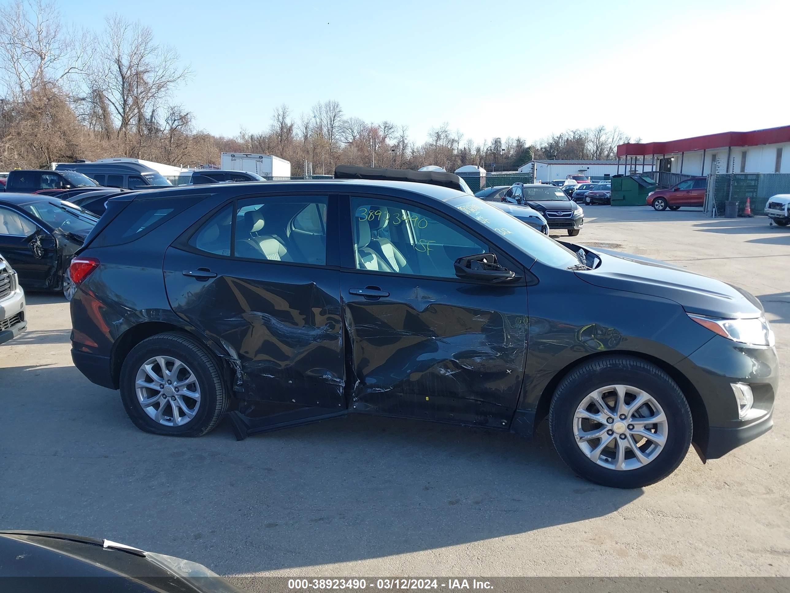 Photo 12 VIN: 3GNAXHEV5KS656944 - CHEVROLET EQUINOX 