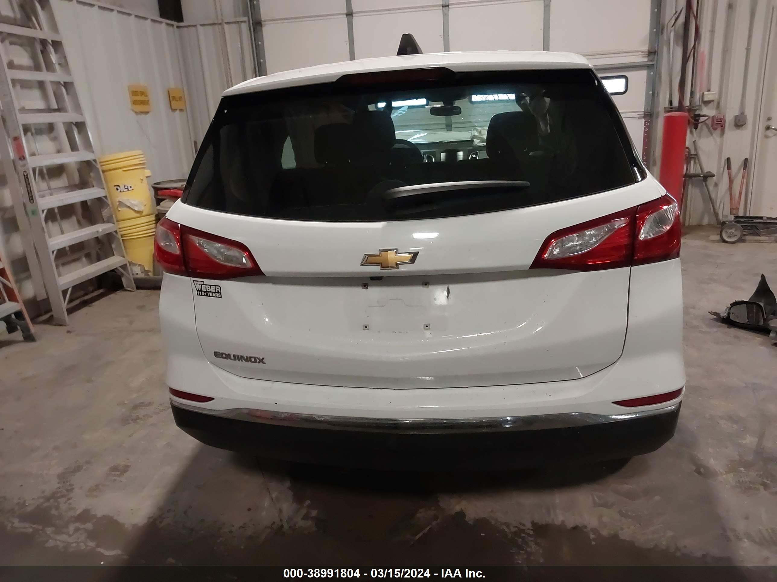 Photo 15 VIN: 3GNAXHEV6JL130993 - CHEVROLET EQUINOX 