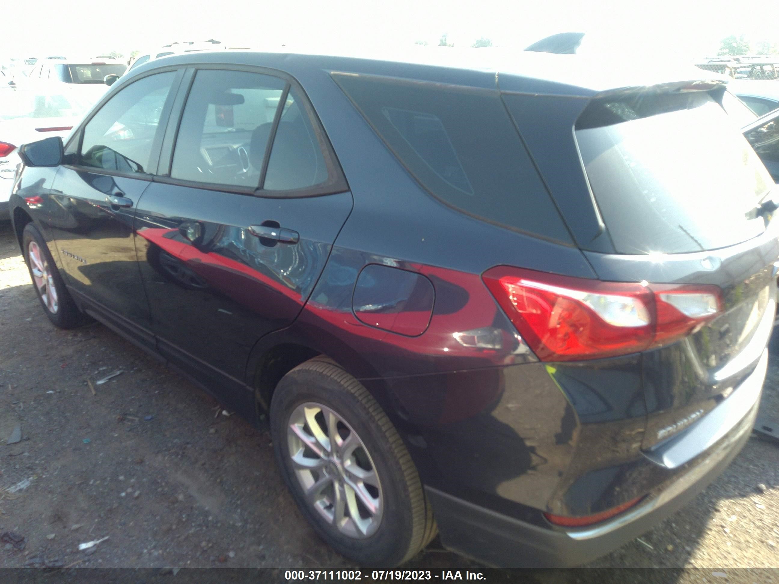 Photo 13 VIN: 3GNAXHEV7JL105438 - CHEVROLET EQUINOX 