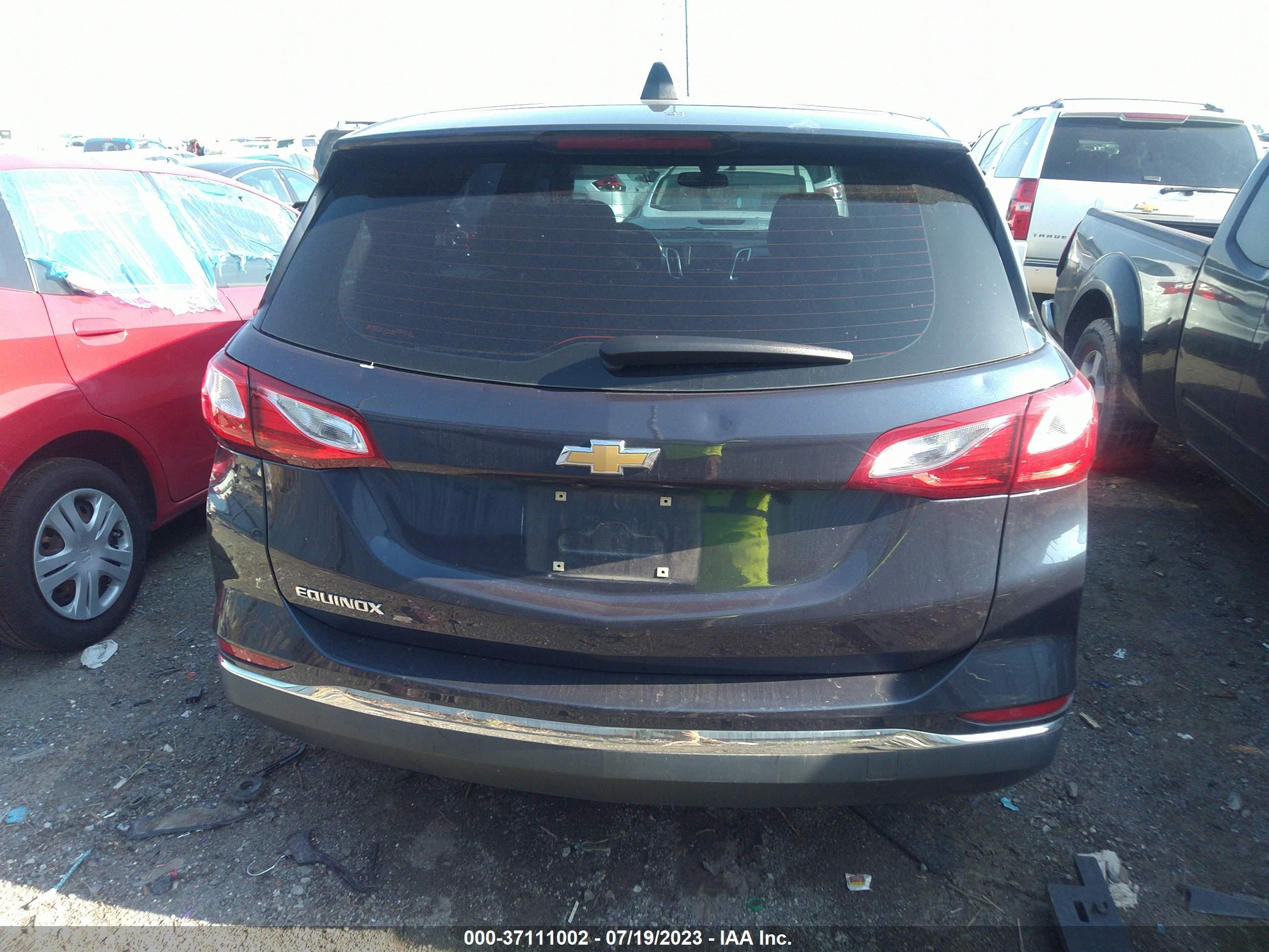 Photo 15 VIN: 3GNAXHEV7JL105438 - CHEVROLET EQUINOX 