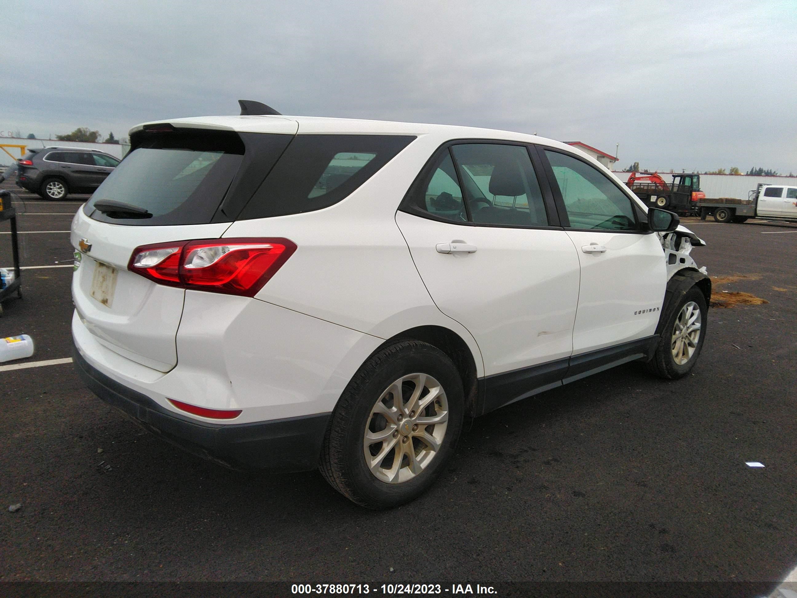 Photo 3 VIN: 3GNAXHEV7KS535218 - CHEVROLET EQUINOX 