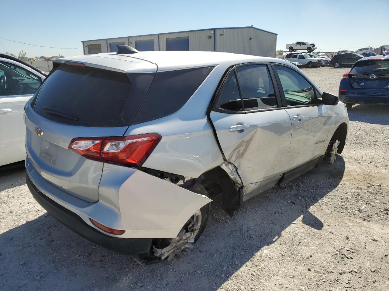 Photo 2 VIN: 3GNAXHEV7LS699196 - CHEVROLET EQUINOX 