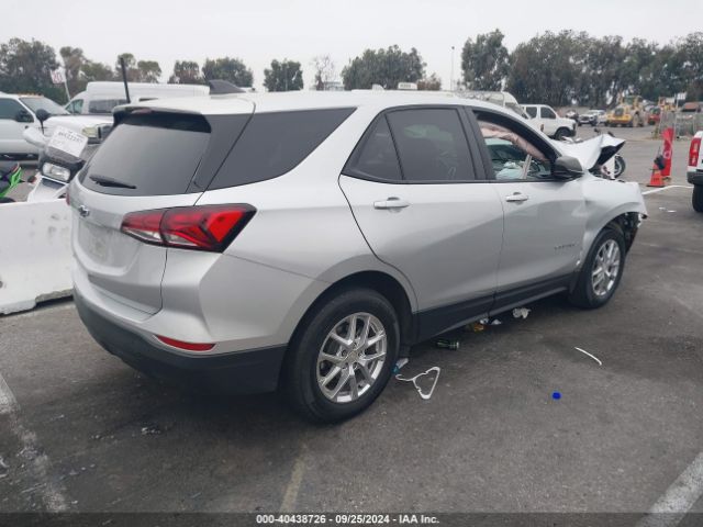 Photo 3 VIN: 3GNAXHEV7NS158331 - CHEVROLET EQUINOX 