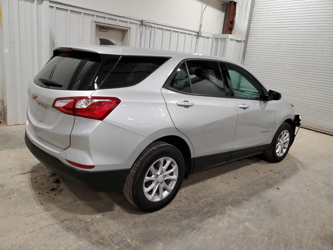 Photo 2 VIN: 3GNAXHEV8KS603185 - CHEVROLET EQUINOX 