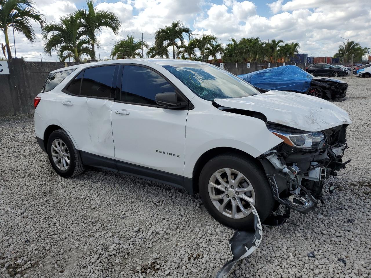 Photo 3 VIN: 3GNAXHEV8KS663063 - CHEVROLET EQUINOX 