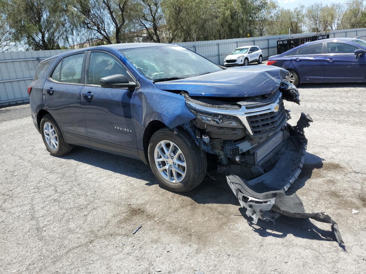 Photo 3 VIN: 3GNAXHEV8NS170763 - CHEVROLET EQUINOX 