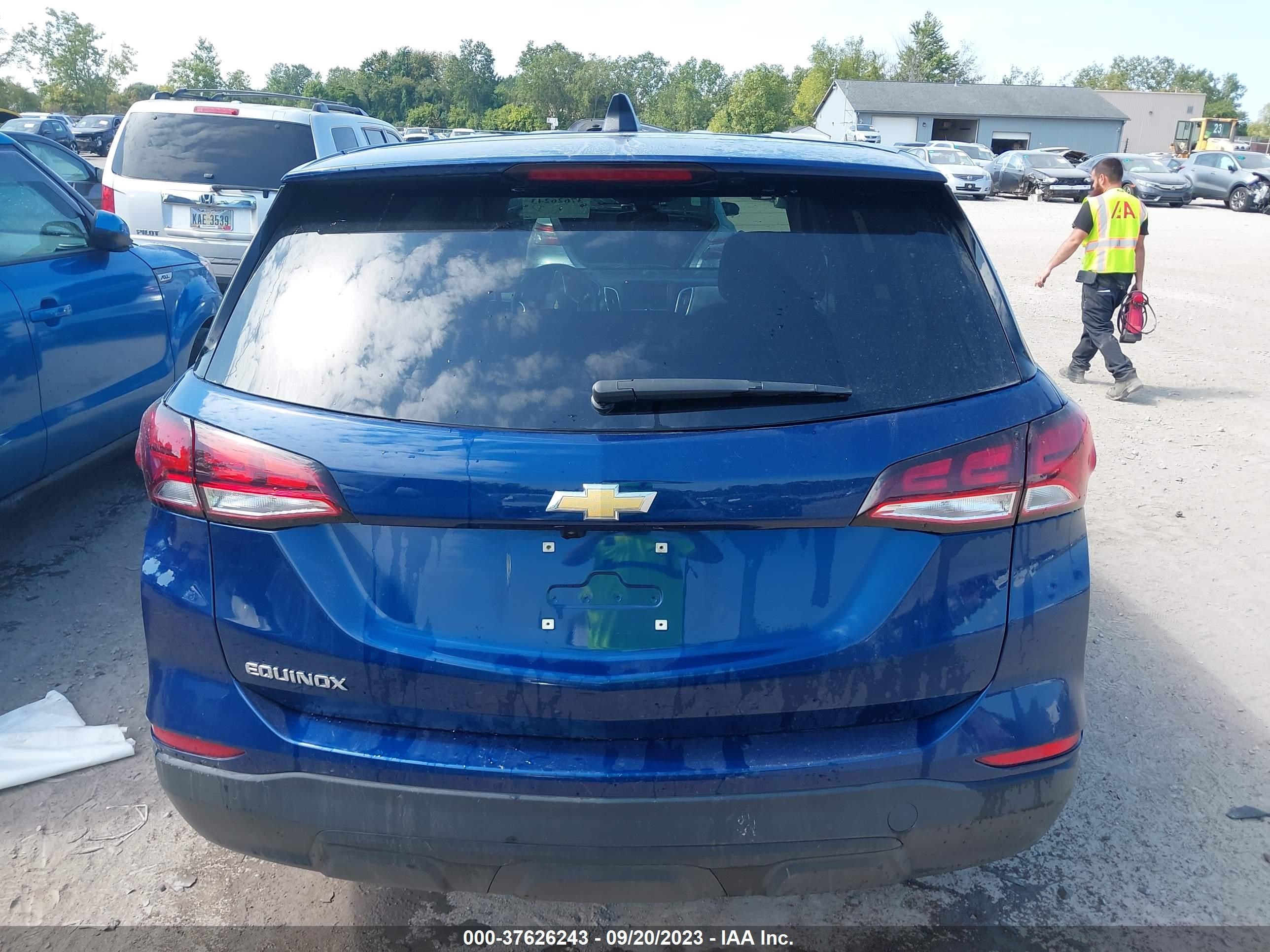 Photo 15 VIN: 3GNAXHEV8NS210484 - CHEVROLET EQUINOX 