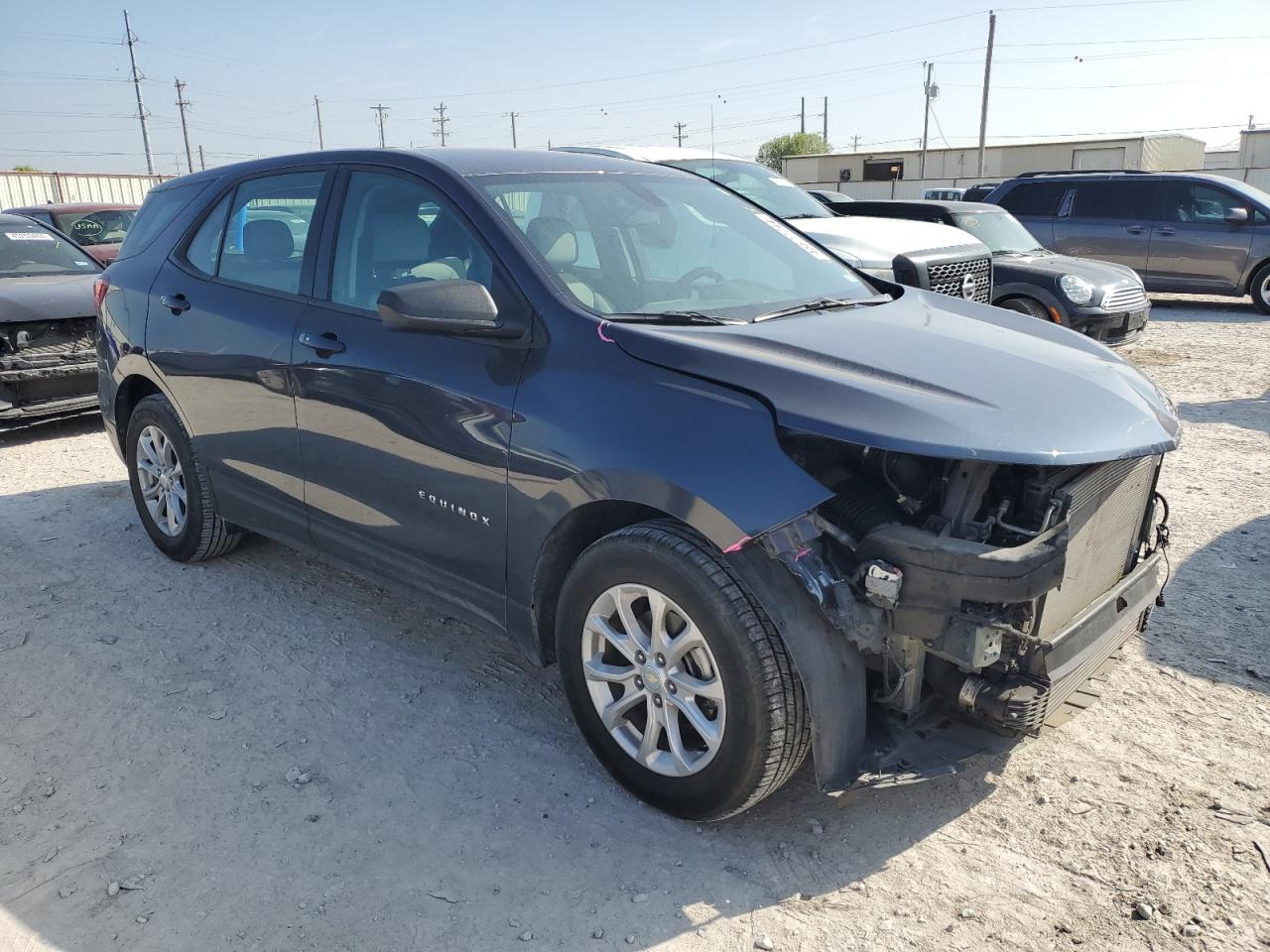 Photo 3 VIN: 3GNAXHEV9JL107255 - CHEVROLET EQUINOX 