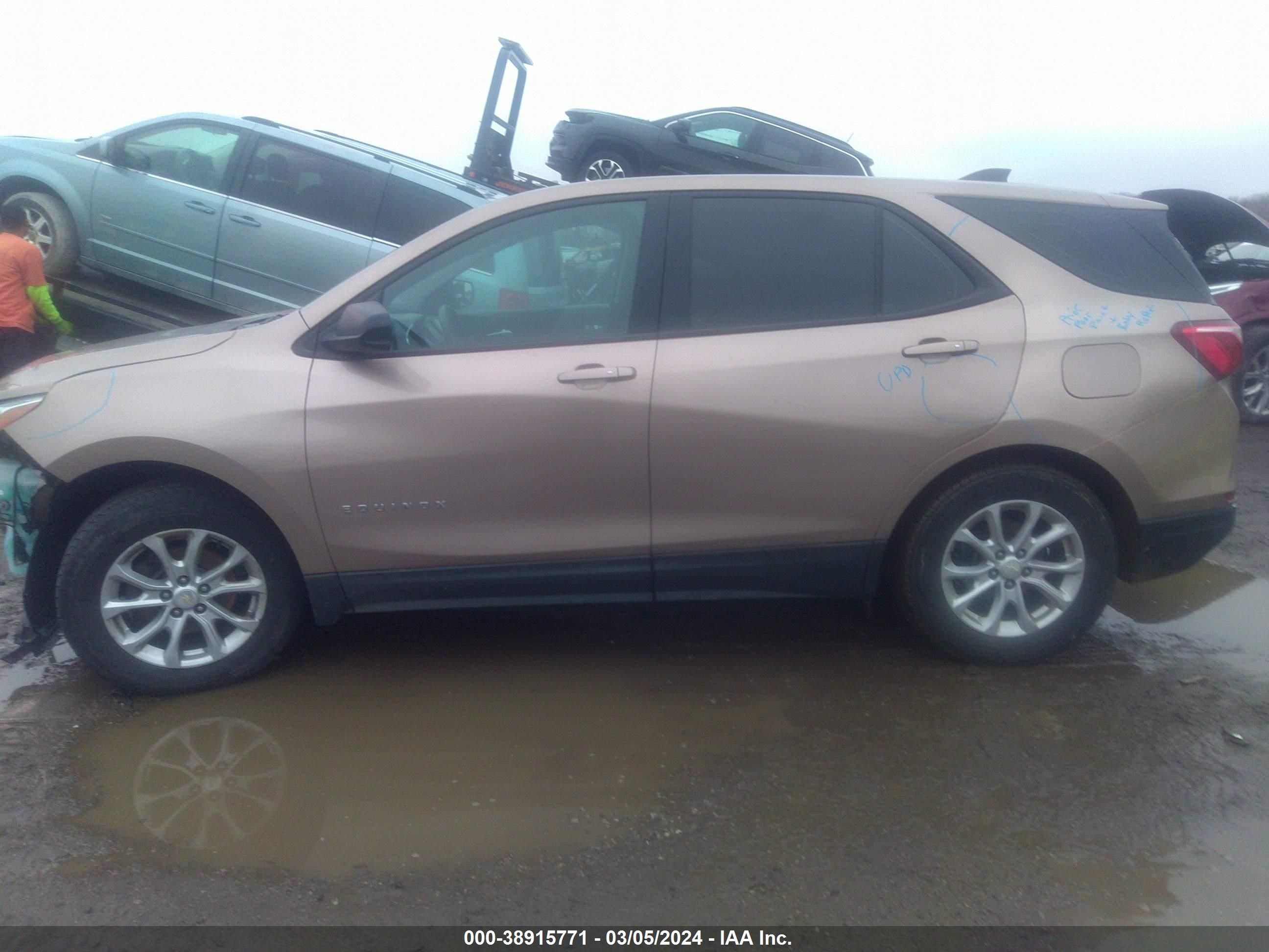 Photo 12 VIN: 3GNAXHEVXJL173376 - CHEVROLET EQUINOX 