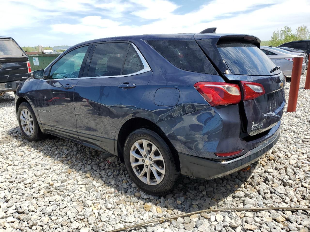 Photo 1 VIN: 3GNAXJEV0JL384920 - CHEVROLET EQUINOX 