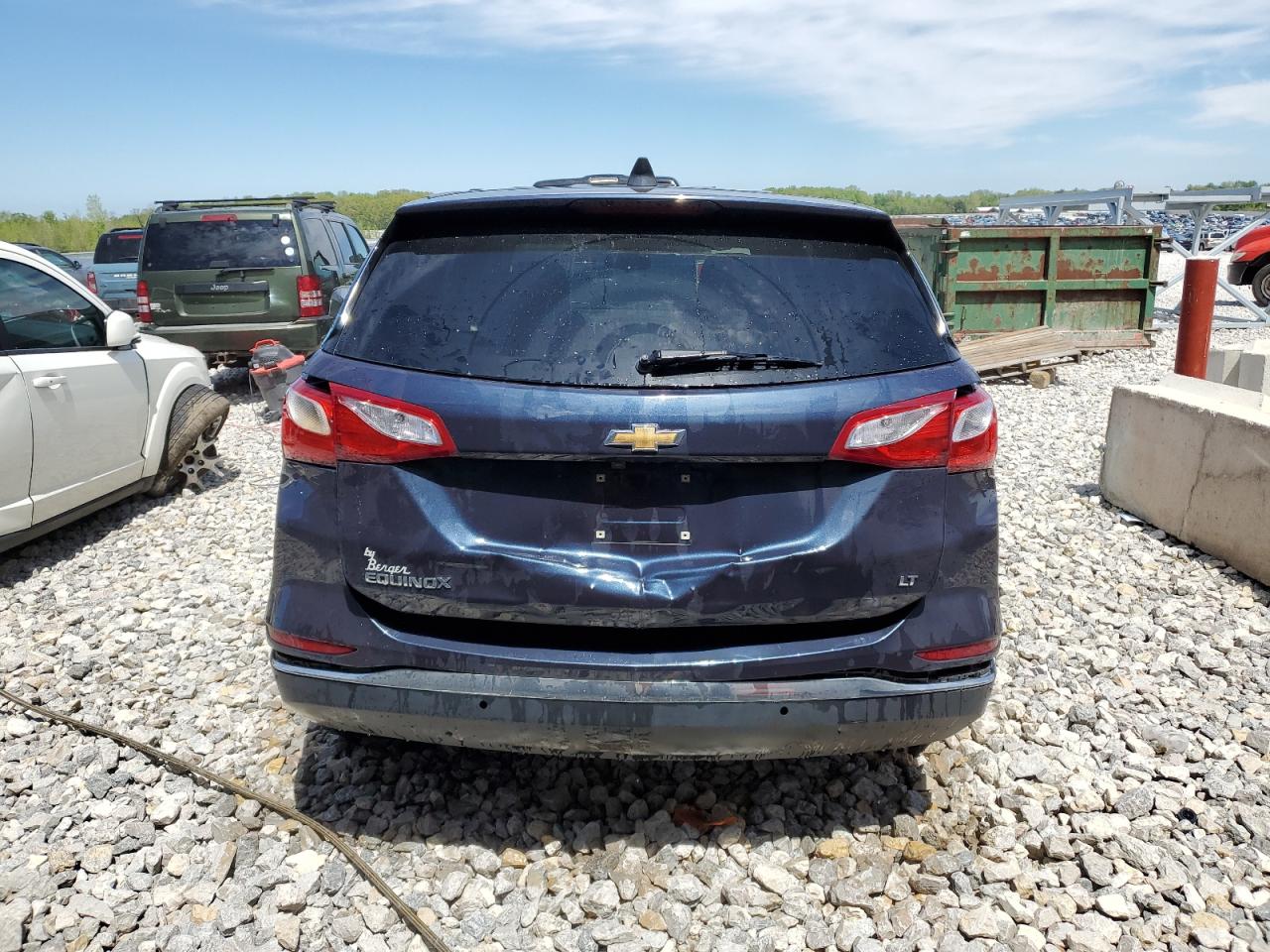 Photo 5 VIN: 3GNAXJEV0JL384920 - CHEVROLET EQUINOX 