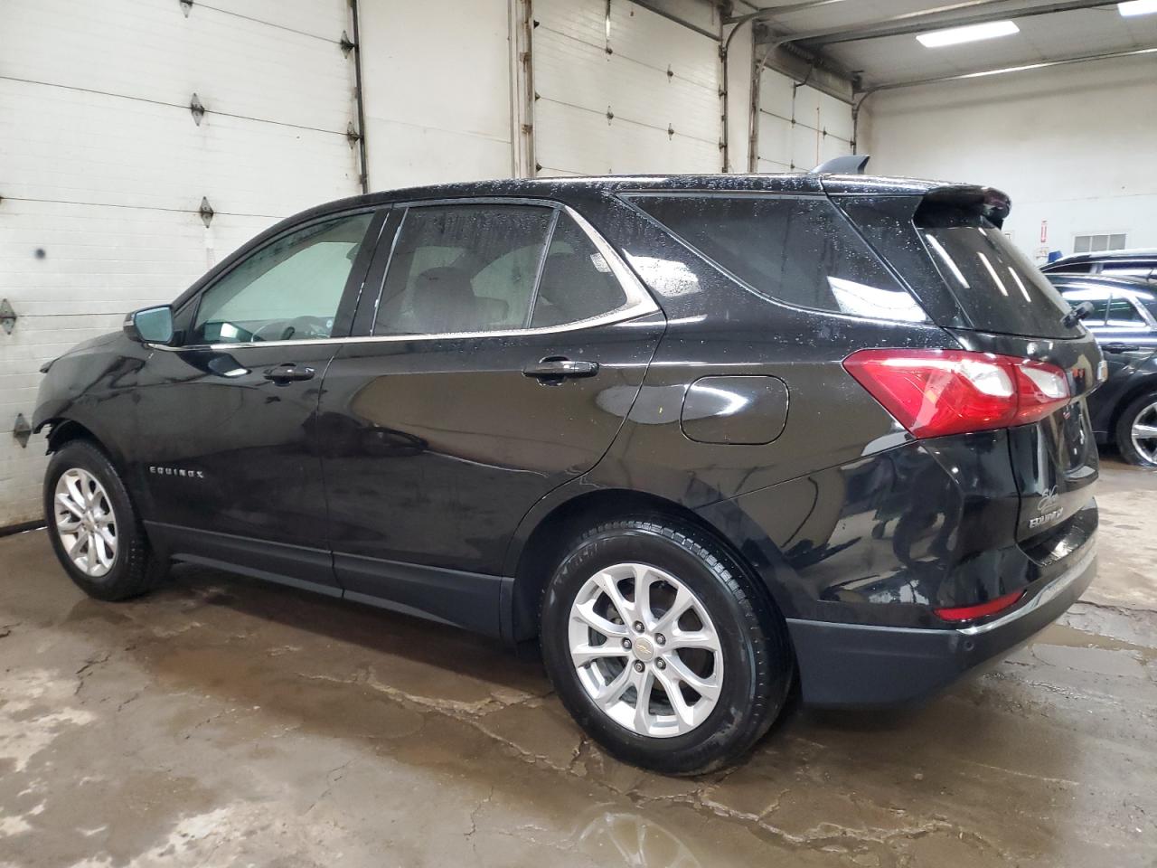 Photo 1 VIN: 3GNAXJEV0JL402154 - CHEVROLET EQUINOX 