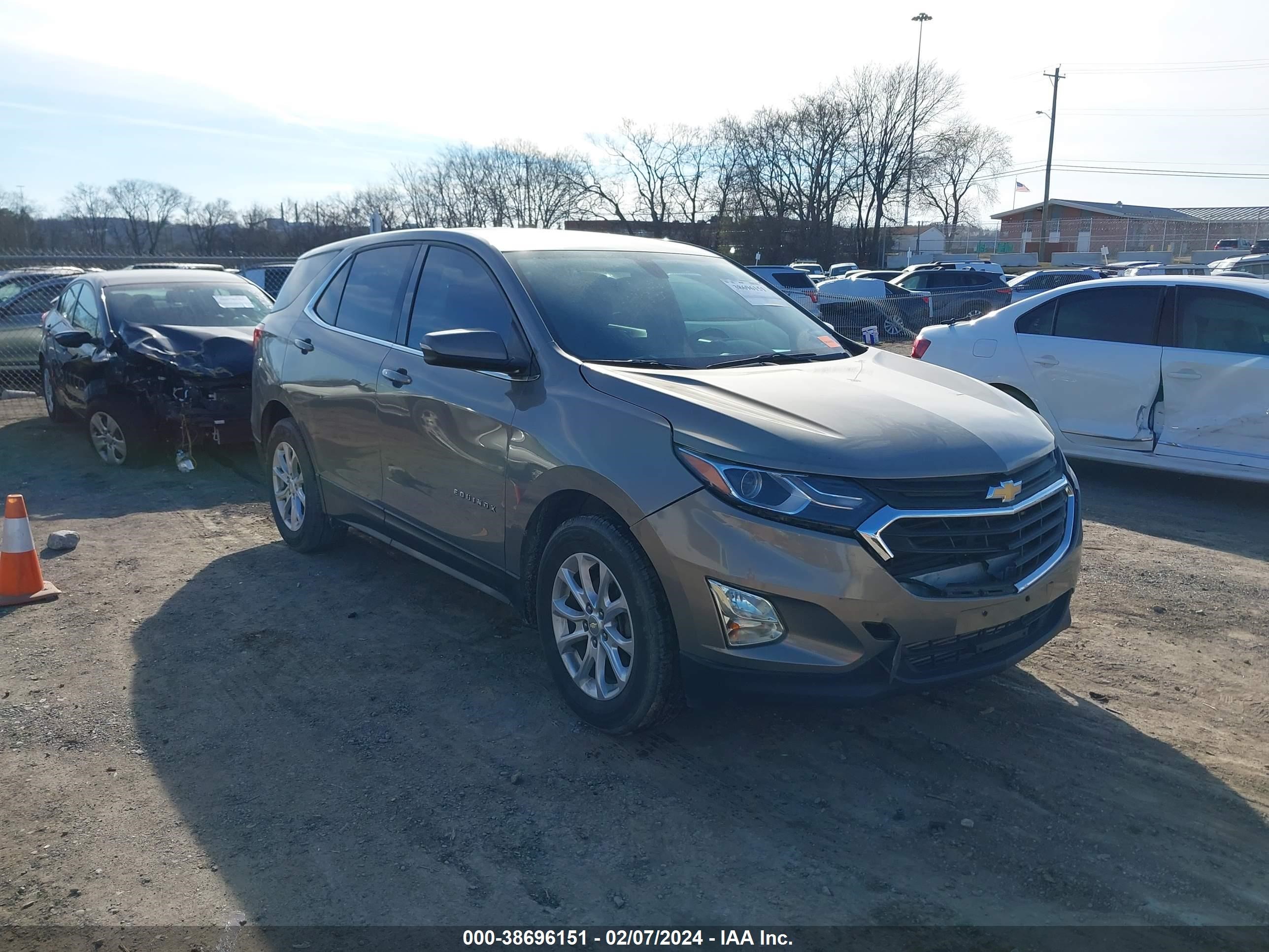 Photo 0 VIN: 3GNAXJEV0JS528441 - CHEVROLET EQUINOX 