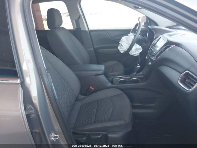 Photo 4 VIN: 3GNAXJEV0JS553789 - CHEVROLET EQUINOX 