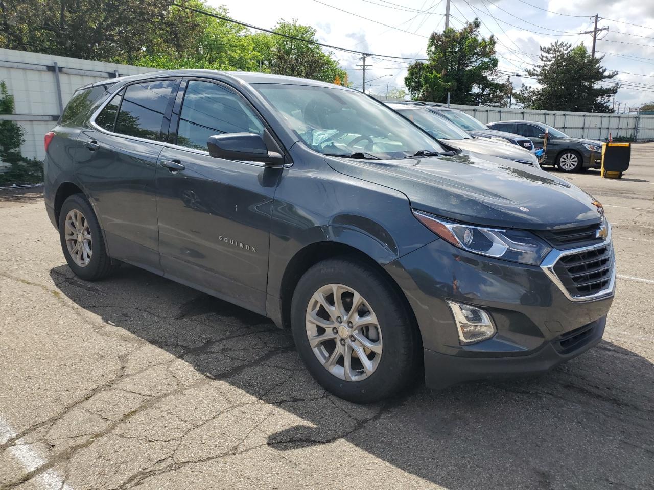 Photo 3 VIN: 3GNAXJEV0JS576022 - CHEVROLET EQUINOX 