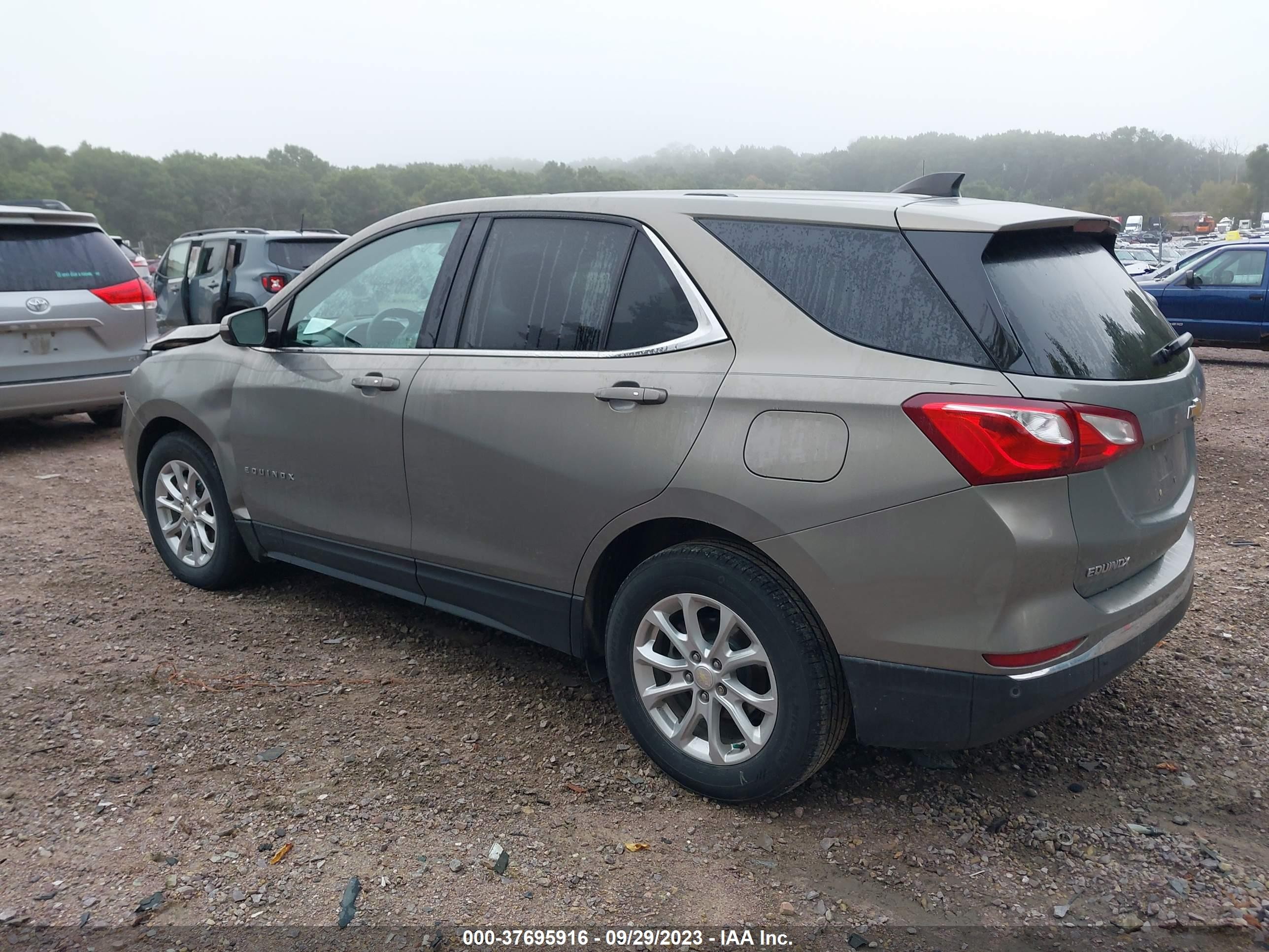 Photo 2 VIN: 3GNAXJEV0JS579857 - CHEVROLET EQUINOX 