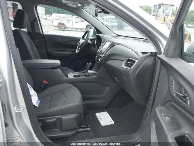 Photo 4 VIN: 3GNAXJEV0MS160833 - CHEVROLET EQUINOX 