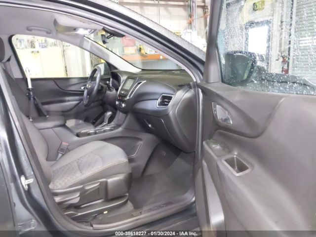 Photo 4 VIN: 3GNAXJEV1JL113218 - CHEVROLET EQUINOX 