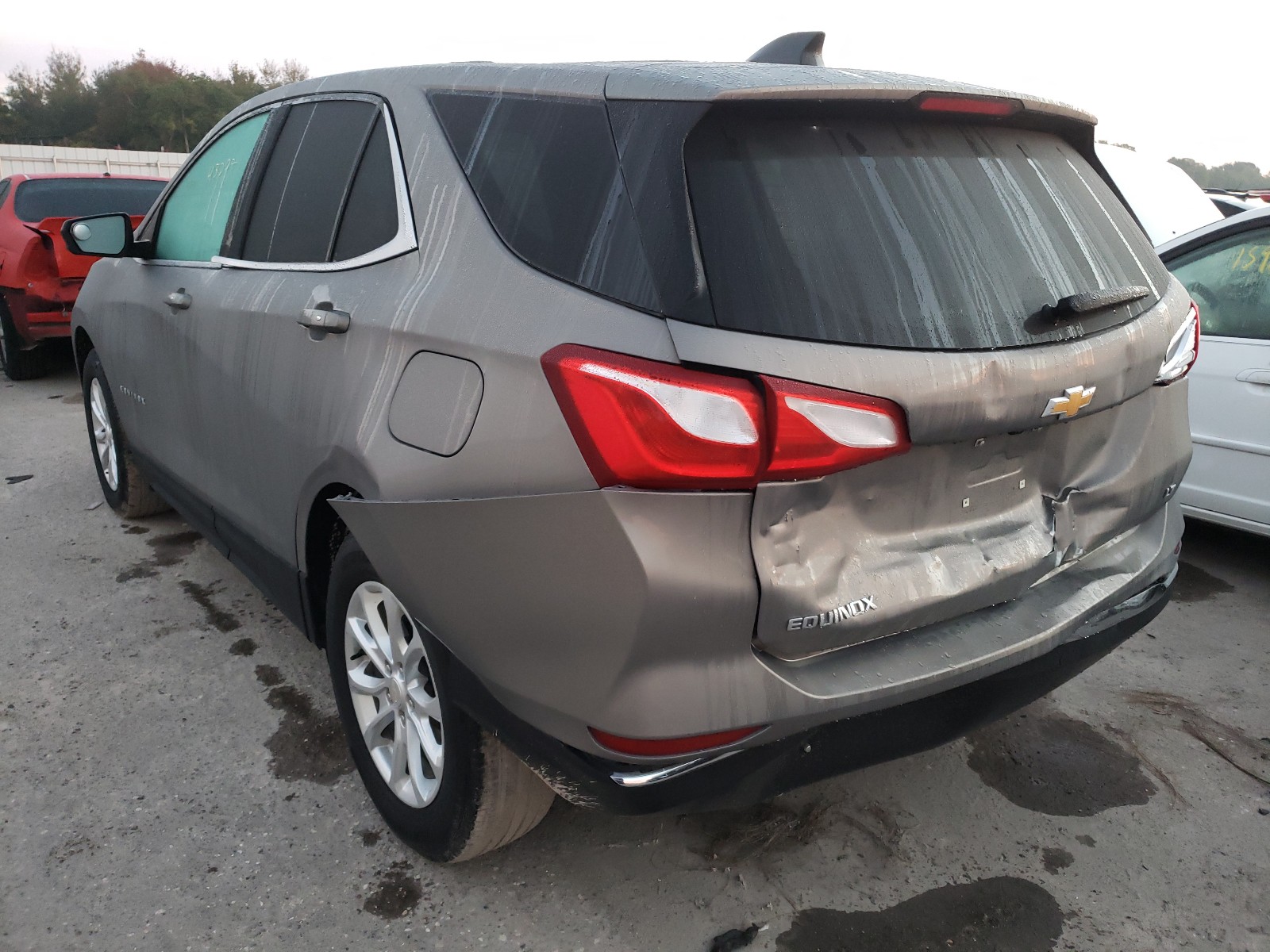 Photo 2 VIN: 3GNAXJEV1JL113767 - CHEVROLET EQUINOX LT 