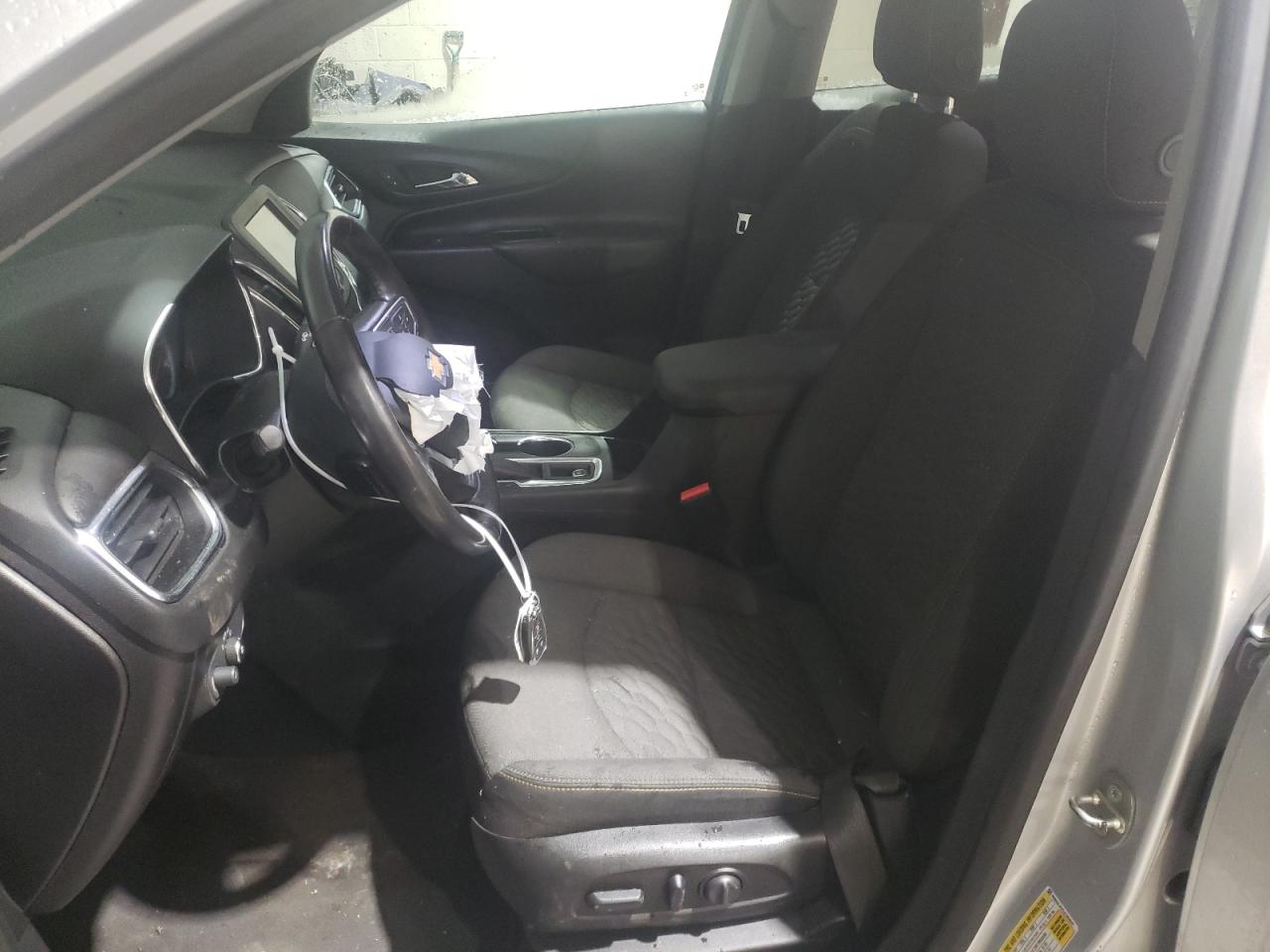 Photo 6 VIN: 3GNAXJEV2JL345049 - CHEVROLET EQUINOX 