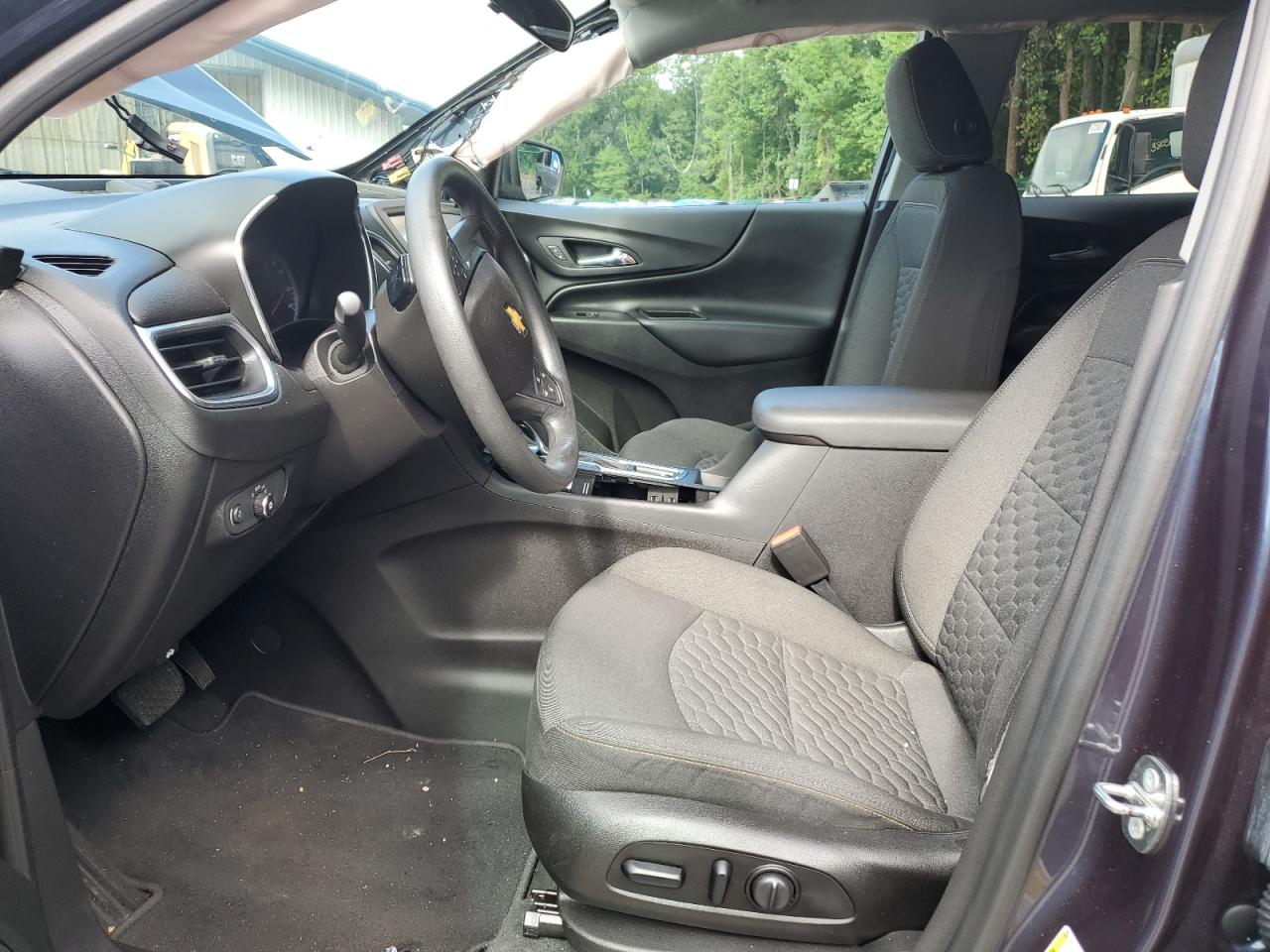 Photo 6 VIN: 3GNAXJEV2JL349750 - CHEVROLET EQUINOX 