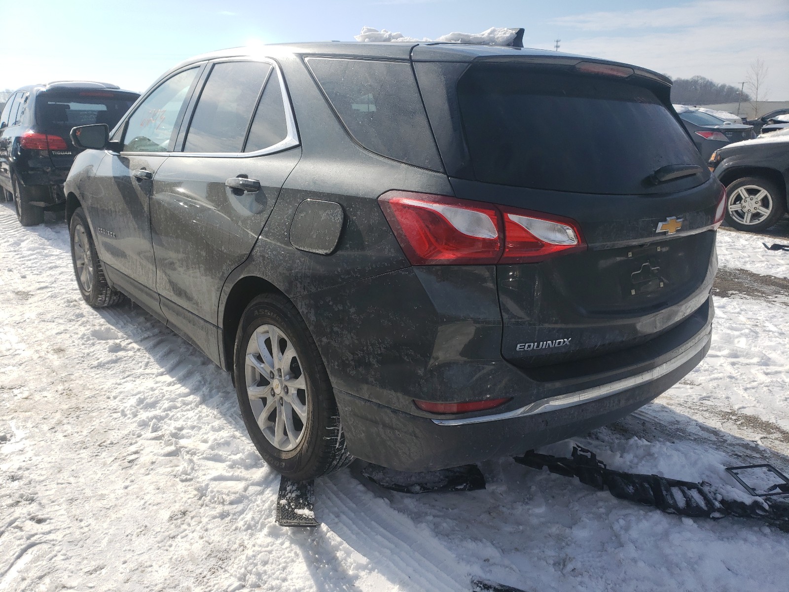 Photo 2 VIN: 3GNAXJEV2JS543829 - CHEVROLET EQUINOX LT 