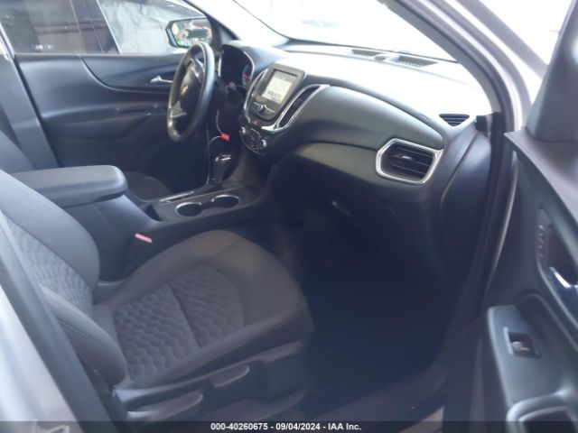 Photo 4 VIN: 3GNAXJEV2JS554782 - CHEVROLET EQUINOX 