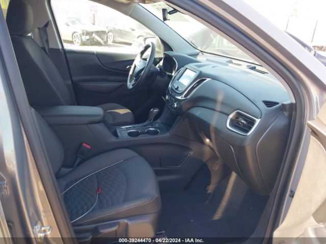 Photo 4 VIN: 3GNAXJEV2JS577852 - CHEVROLET EQUINOX 