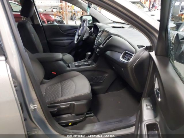 Photo 4 VIN: 3GNAXJEV3JS585622 - CHEVROLET EQUINOX 