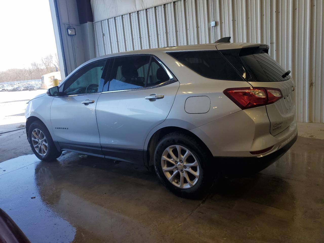 Photo 1 VIN: 3GNAXJEV4JS532833 - CHEVROLET EQUINOX 