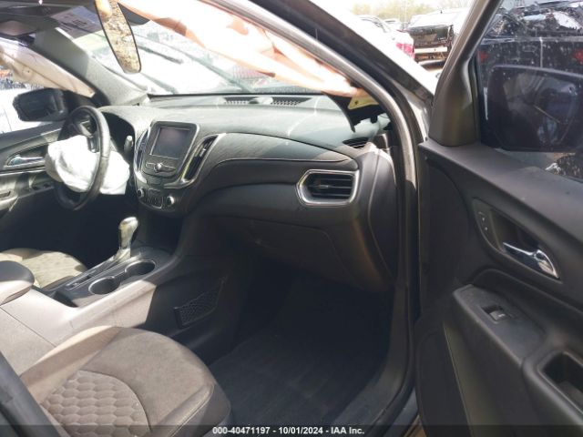 Photo 4 VIN: 3GNAXJEV5JL411769 - CHEVROLET EQUINOX 