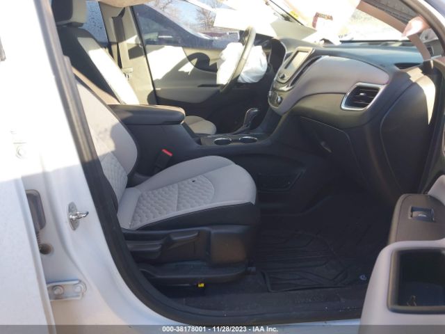 Photo 4 VIN: 3GNAXJEV7JS620128 - CHEVROLET EQUINOX 